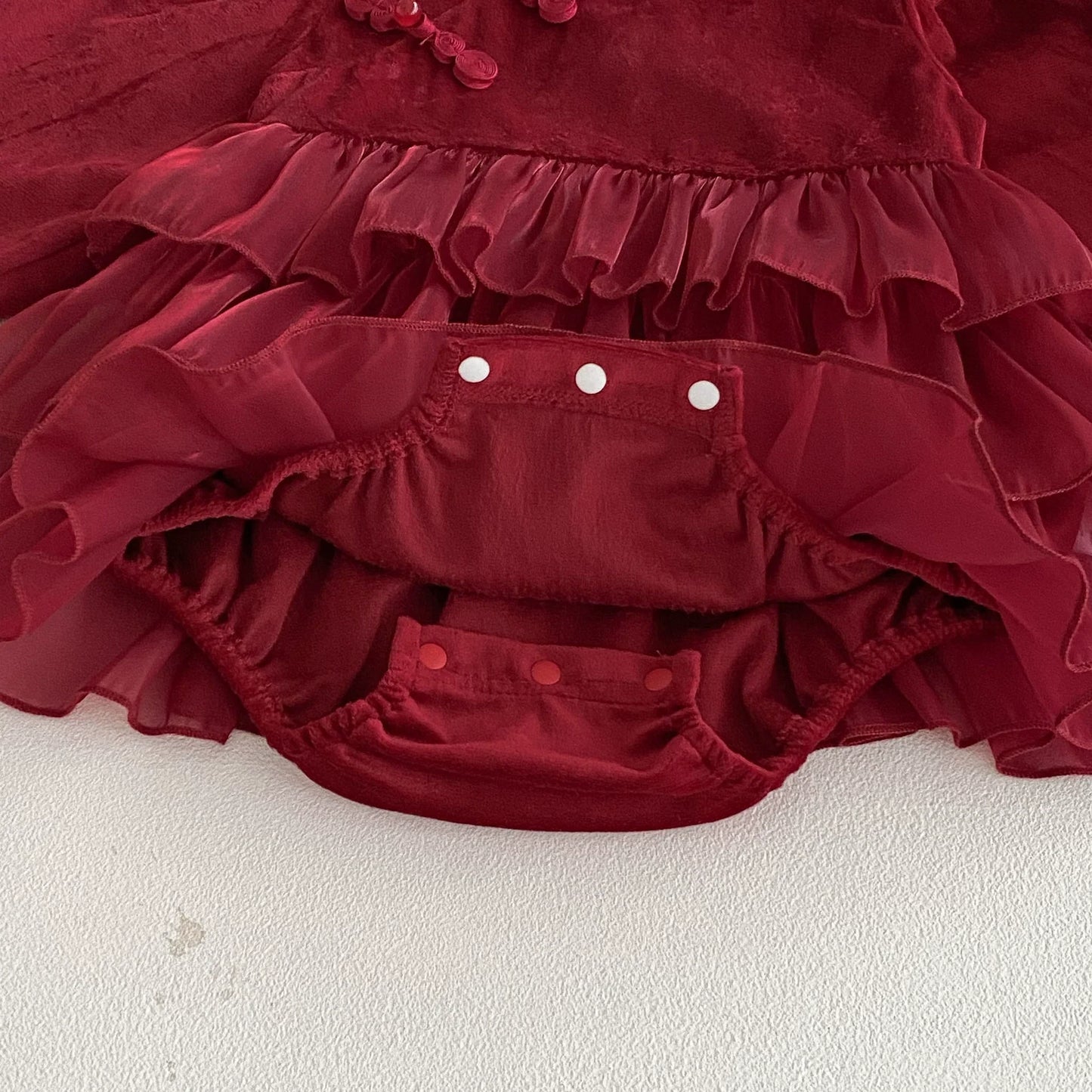 Autumn Arrival Baby Girls Long Sleeves Butterfly-bow Decorated Red Ruffle Onesies