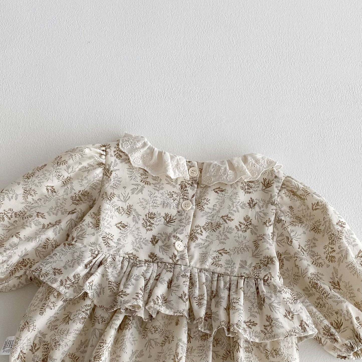 Autumn Arrival Baby Girls Long Sleeves Floral Onesies with Collar