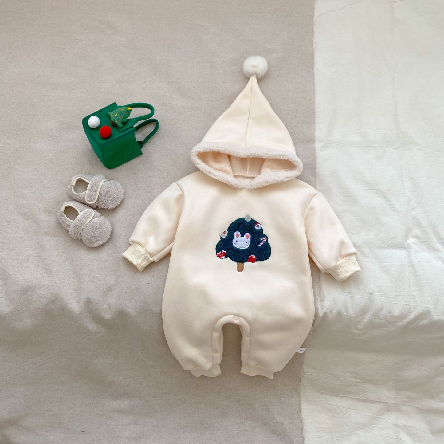 Autumn and Winter Arrival Baby Unisex Christmas Tree Pattern Long Sleeves Casual Rompers