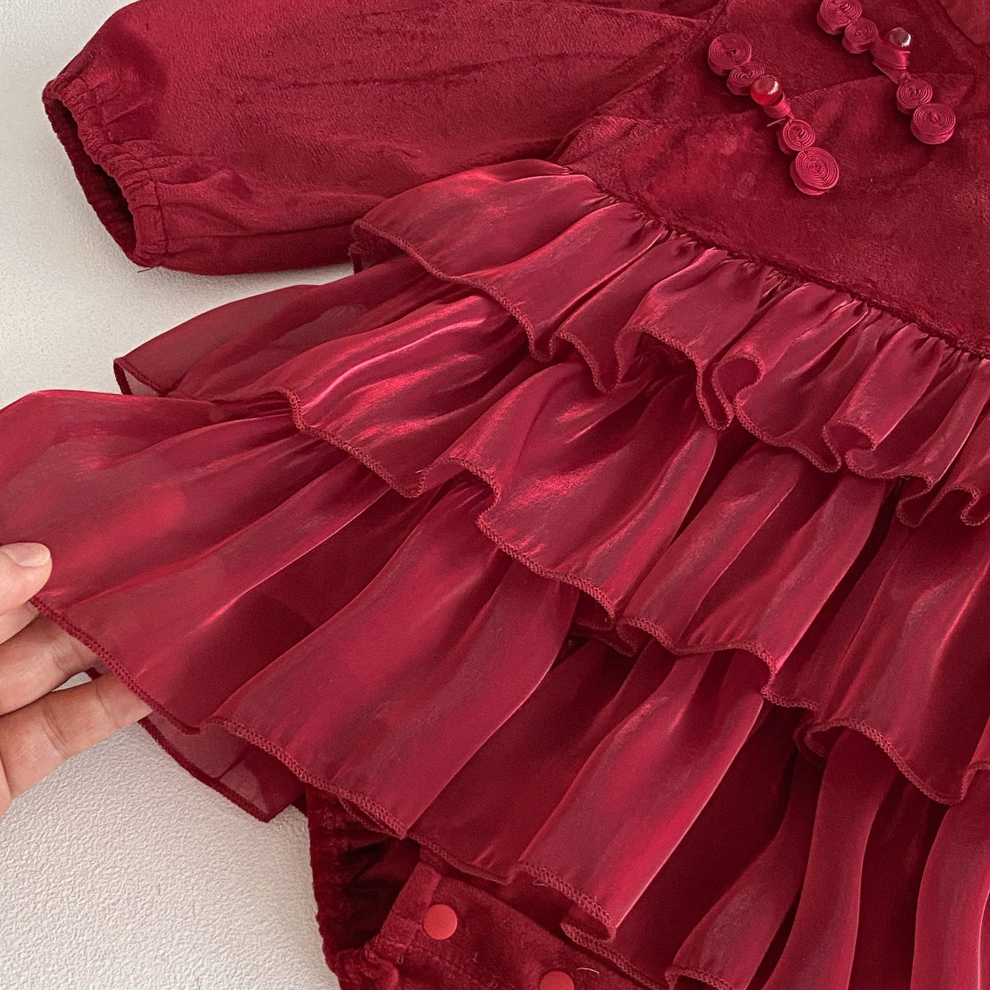 Autumn Arrival Baby Girls Long Sleeves Butterfly-bow Decorated Red Ruffle Onesies