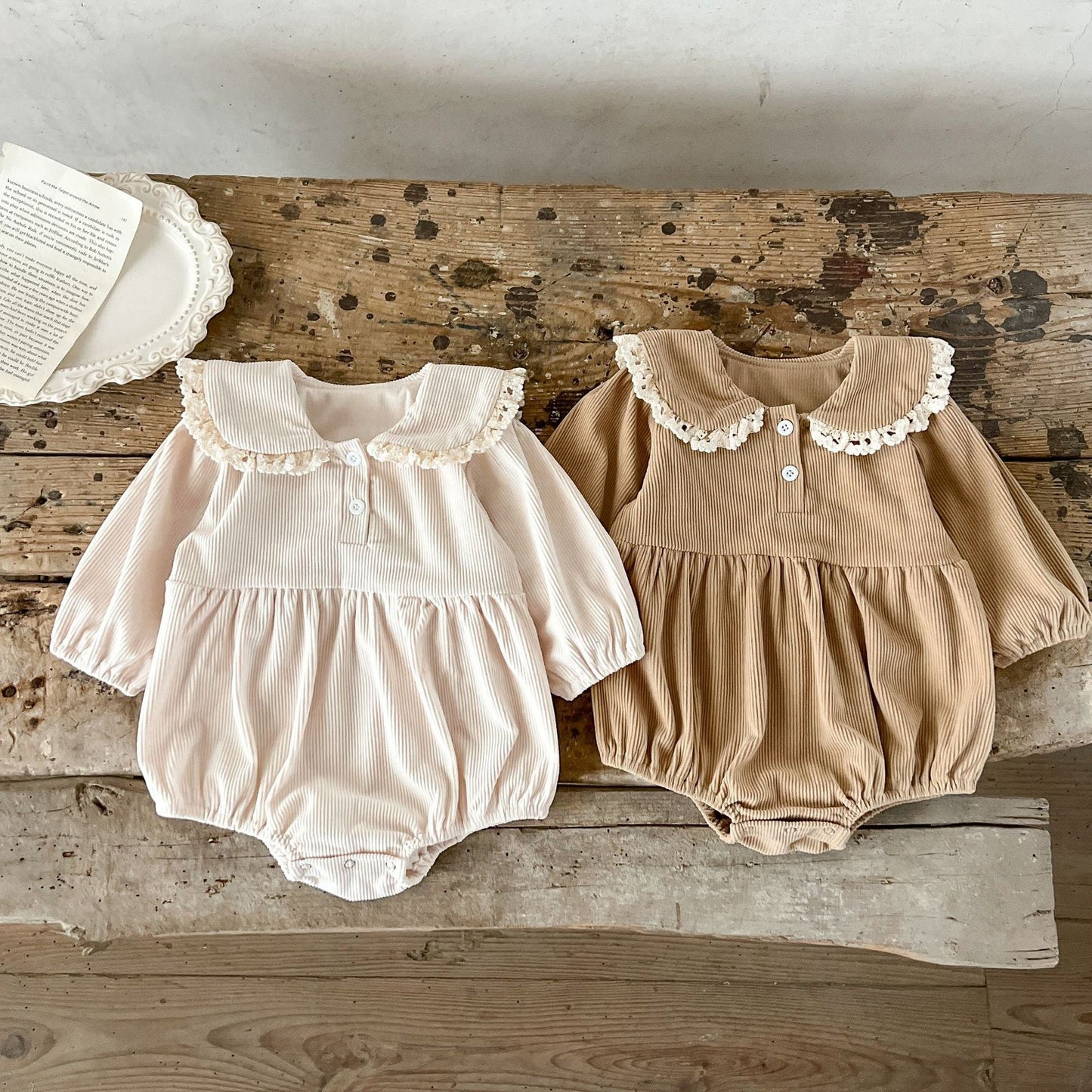 Baby Girls Pure Cotton Lace Collar Long Sleeves Corduroy Onesie