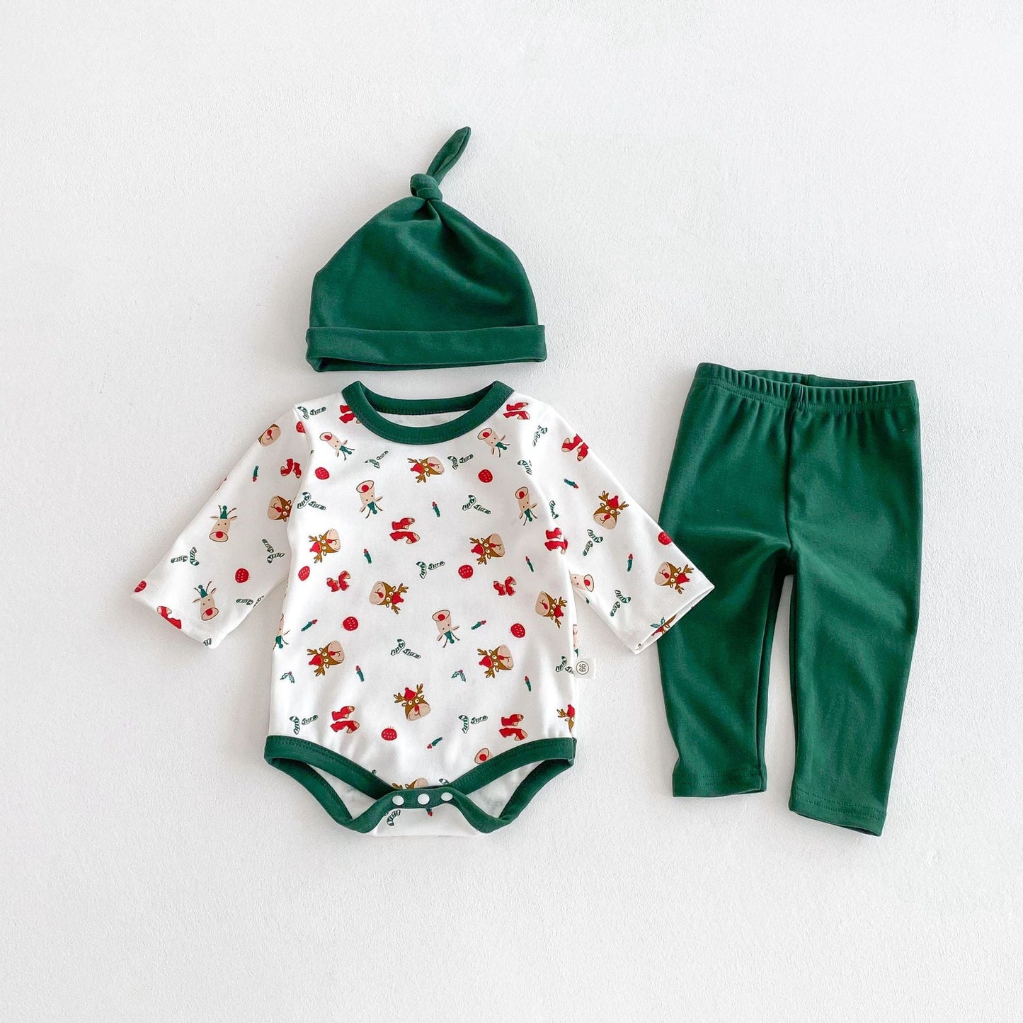 Autumn Arrival Baby Unisex Long Sleeves Christmas Cartoon Onesies with Hat and Plain Pants