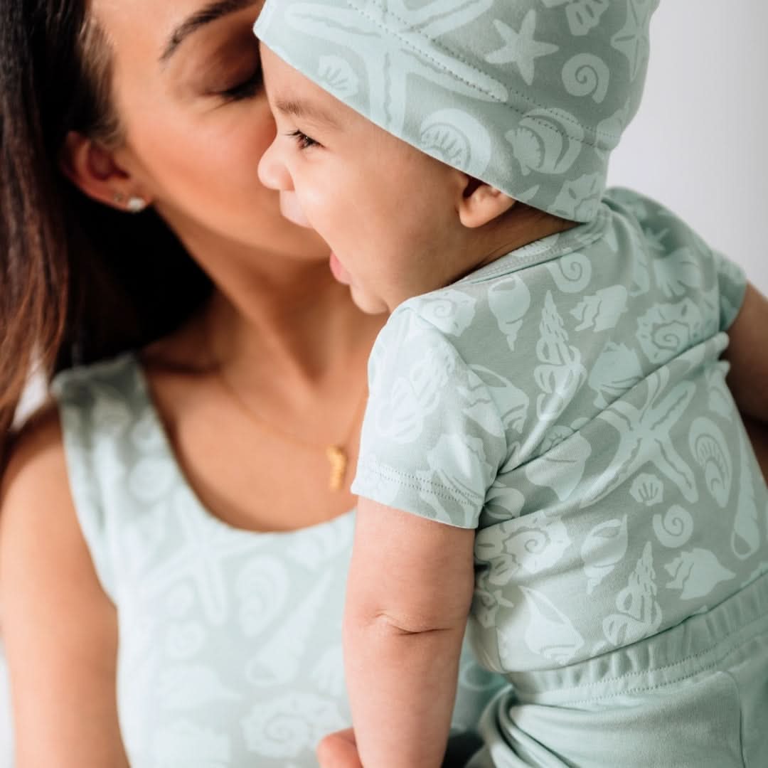 Bamboo Baby Short-Sleeved Onesie | Digging It-2