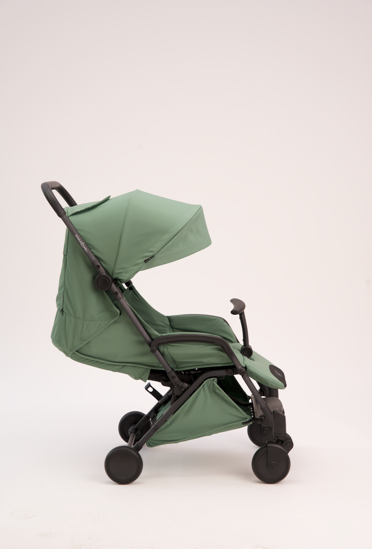 VOYAGER - Compact Stroller
