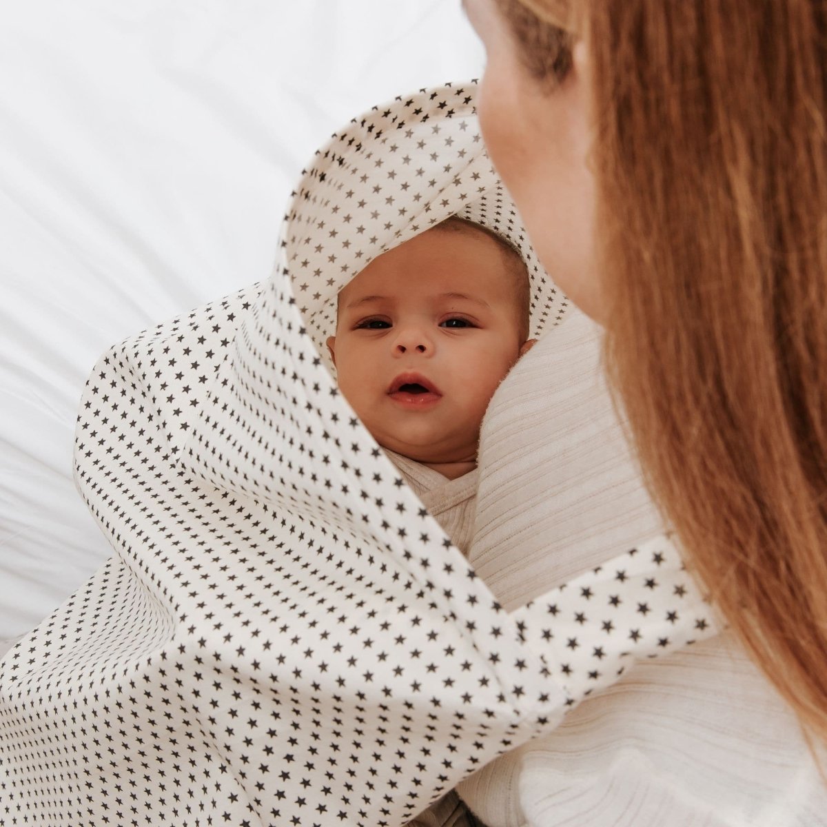 Breastfeed Apron - Grey Stars-Clearance-1