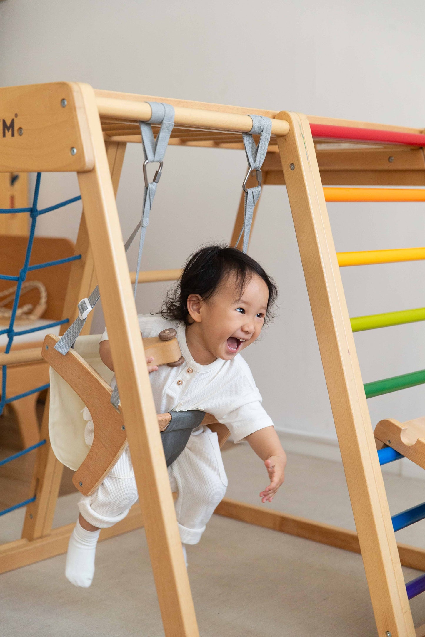 Baby swing